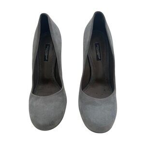 Dolce & Gabbana gray suede classic pumps size 37.5